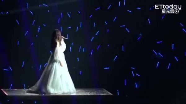 梁静茹在台北演唱会上唱的《分手快乐》太感动了！