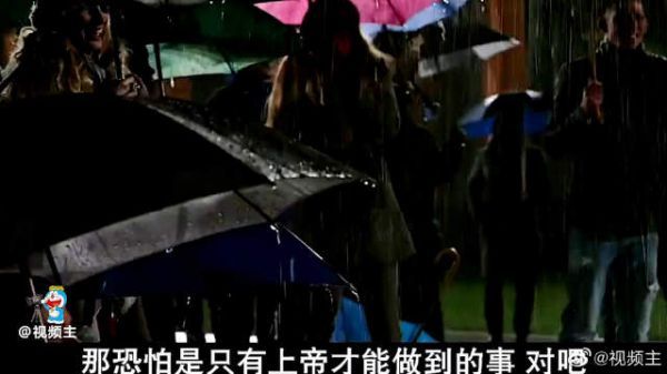 《惊天魔盗团》里的魔术太帅了，很多东西都是你越是想看清……