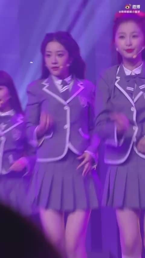 能再看到喻言唱跳《YES OK》吗 期待喻言师姐