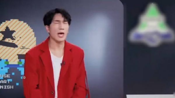 韩美娟发际线也太靠后了吧，这样的形象出道做爱豆，你们接受吗？
