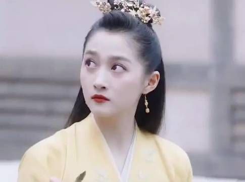 《我就是这般女子》第31集：班婳为爱开始学琴棋书画……