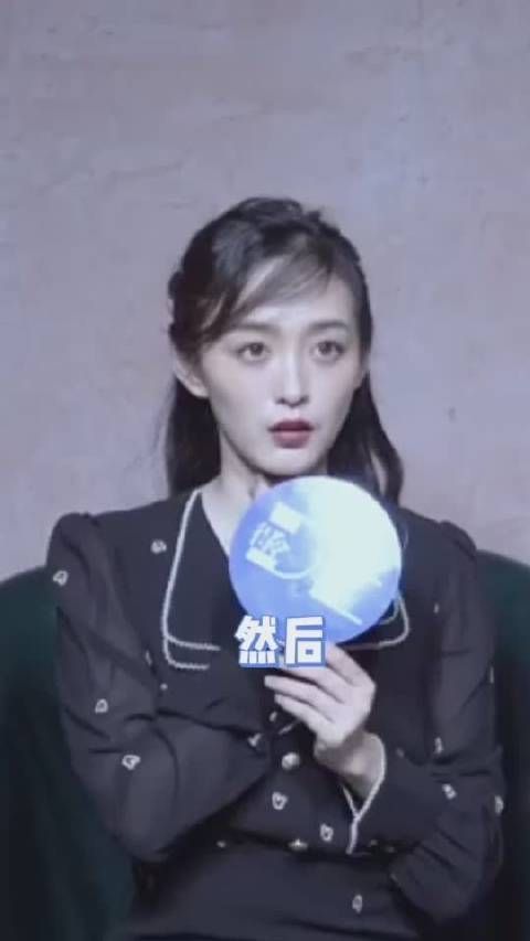 何泓姗应该是最喜欢打王者的女明星了