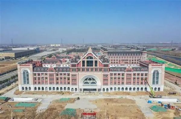金银湖协和医院。图片来源：华中科技大学协和医院官方微信