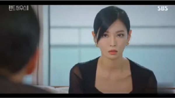 《顶楼》周丹泰千瑞珍婚纱照️……