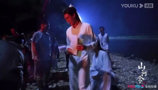 山河令连花絮都这么甜！一天一集真不够看！求加更！！！