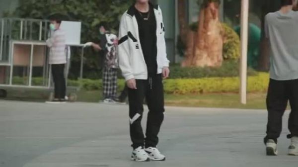 粉丝夺笋呐,当面通知庆怜塌房,还问人:Are you ok?