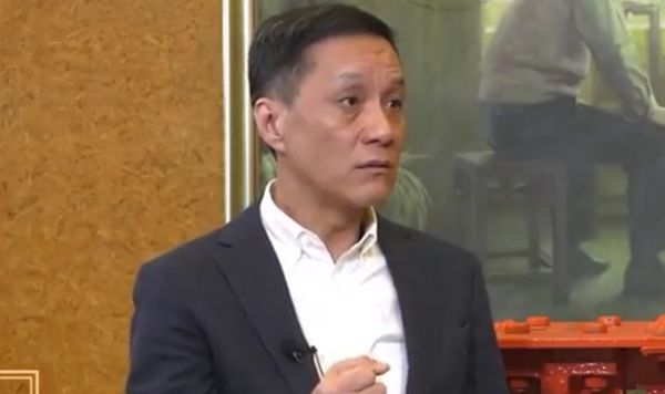 冯远征近照