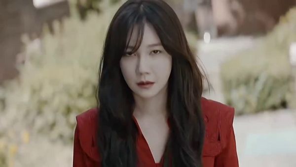 妈耶！！！这剪辑我真的爱了 顶楼导演……