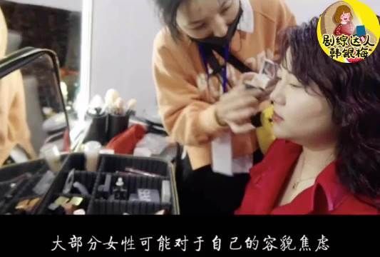 叫天真的一点也不天真,杨天真在不做经纪人之后,就开始捧自己……