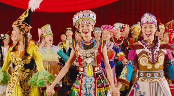 转发传递:56个民族同唱一首歌