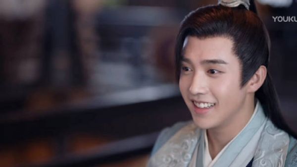 “世界上第二可爱的人是什么人” “请我吃饭的人”……