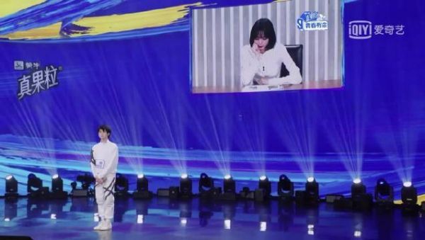 Lisa评价刘隽的舞台 我不应该来评价你……