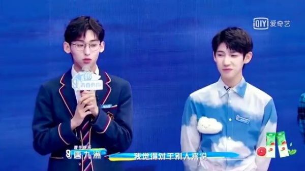 哇！这一语双关，没有抬高自己，也没有贬低别人……