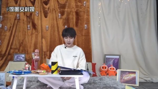 不急不急，先高考，考完慢慢补
