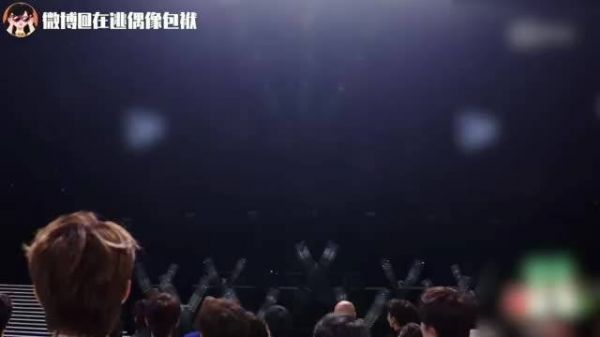 近日，有网友晒出了把那英剪辑成青春有你，和创造营导师的视频……