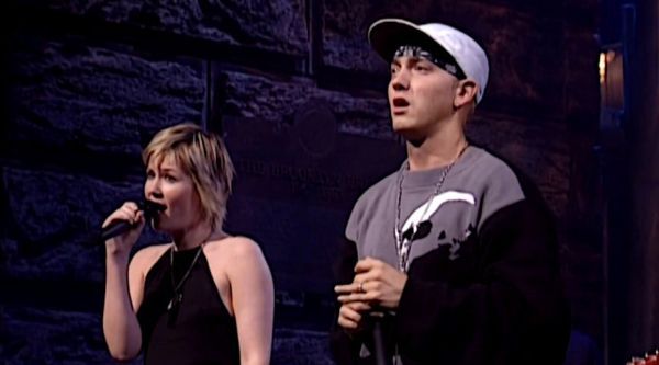 Eminem & Dido《Stan》2002 “周六夜现场” 超清现场版 2000年……