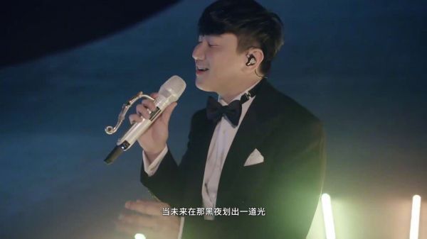 林俊杰演绎迪士尼经典组曲 不愧是行走的CD林……