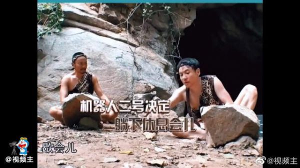 沈腾到底有多困，走到哪儿都能睡，到处都有他睡觉的身影……