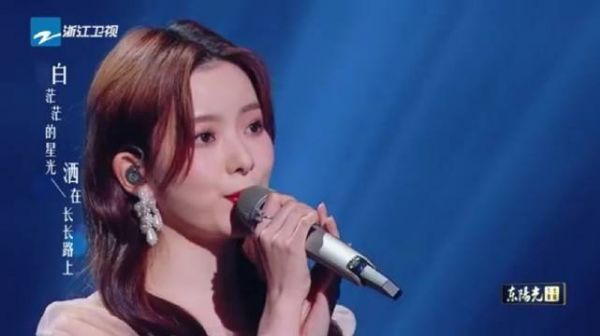 天赐的声音孙坚陈卓璇合唱《一眼瞬间》……