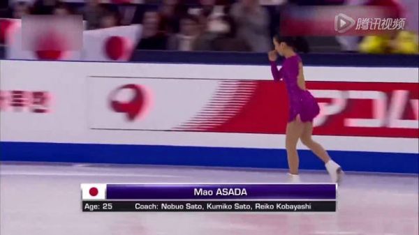 浅田真央短节目，小有失误，阿克塞尔三周惊艳全场！