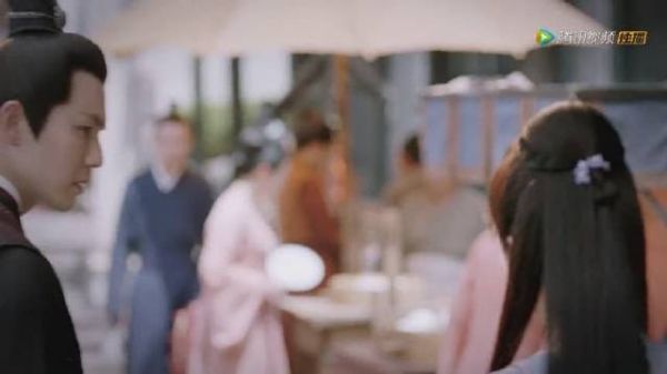 锦心夫妇的“体面”甜饼,左看右看仔细看……