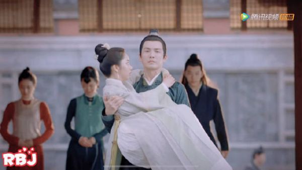 呜呜呜呜呜呜呜快来磕预告里的糖!!!老公老婆抱抱!!!