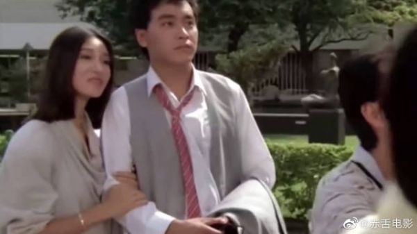 香港最美鬼后，出道两年就斩获影后，现在却再也不演鬼片