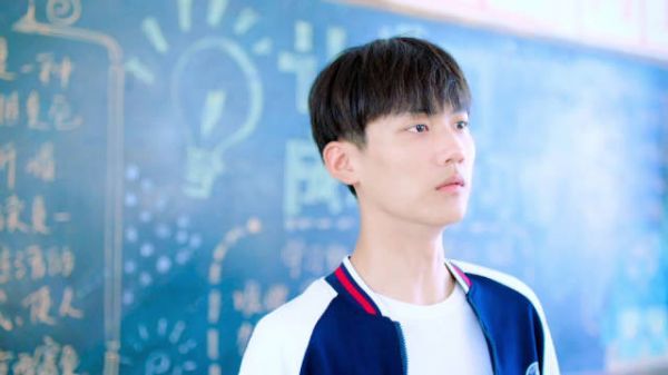从创4挖到的宝藏男孩周柯宇
