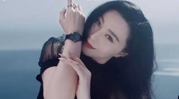 DW全球代言人-范冰冰 u1s1，带出了我买不起的感觉哈哈哈哈哈