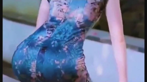 宋轶当初演《伪装者》里的于曼丽不管是身段还是颜值真的都绝了