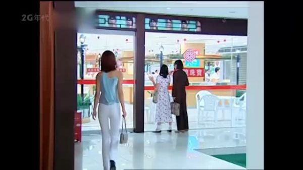 建议还是看原版《粉红女郎》洗洗眼吧
