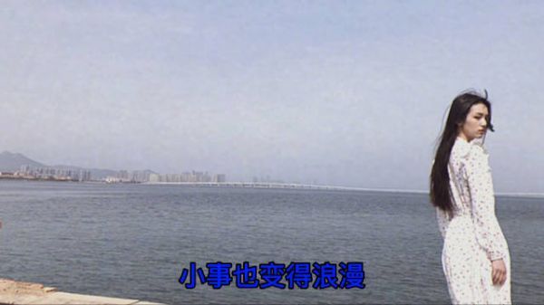 周也这组日系风格照片好可！