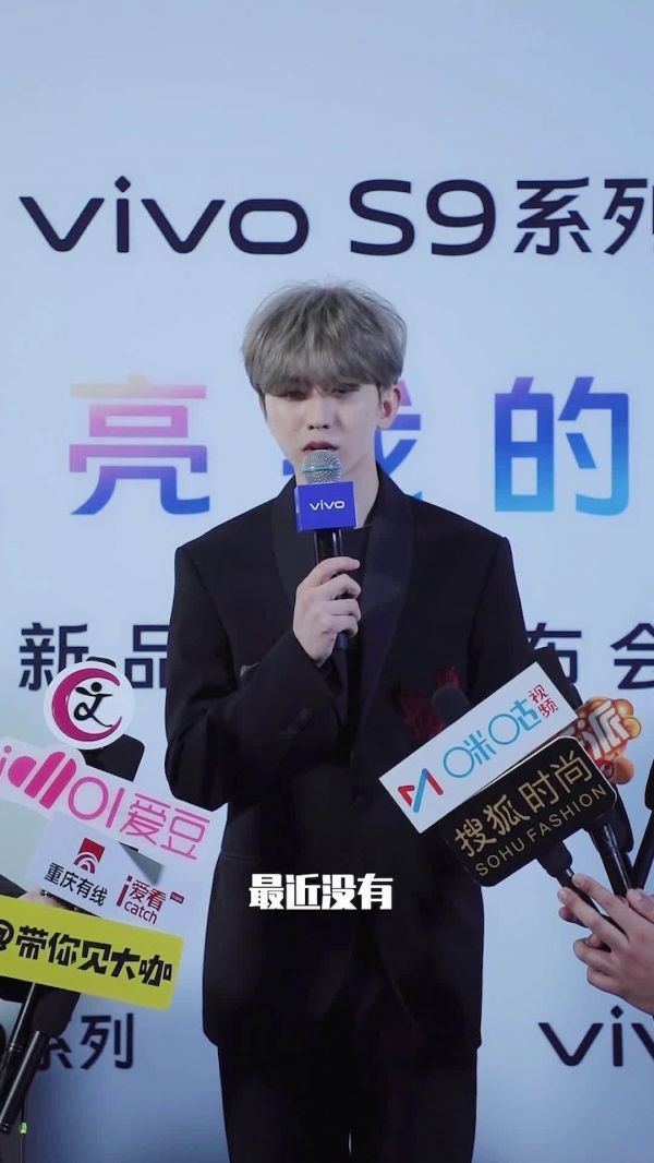 这是“凡尔坤”上线吗哈哈哈哈哈哈哈