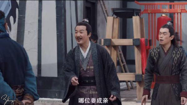 吉吉国王和他爹:今天是谁成亲啊 小兄弟:刘统领啊……