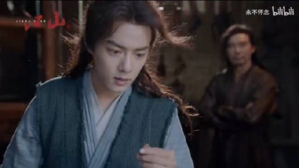 为爱岗敬业的演员肖战点赞 吃得苦中苦，方为人上人……