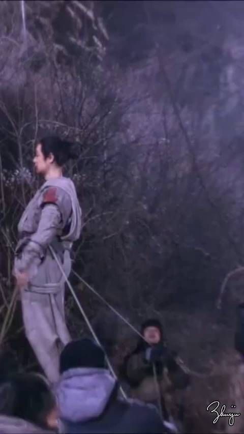 肖战做到了敬业演员该做的……