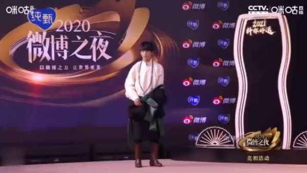 丁真腼腆的样子太受了~要常露脸鸭