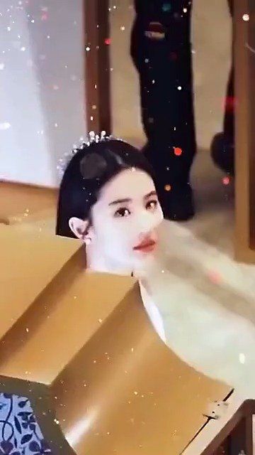 恭喜刘亦菲《花木兰》6项重磅提名……