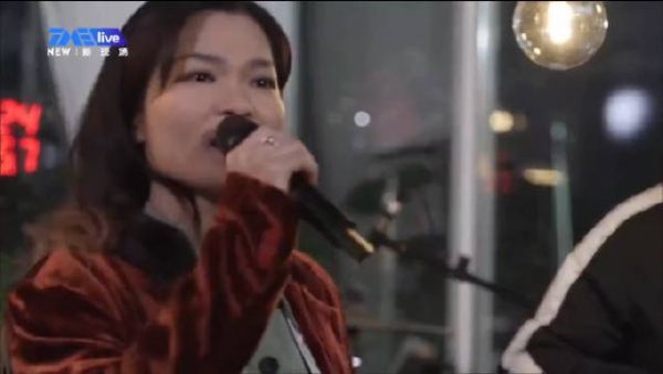 苏运莹踢馆乘风破浪的姐姐带来《时候》……