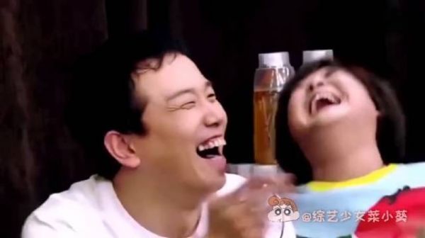 贾玲真是长了张喜剧人的脸
