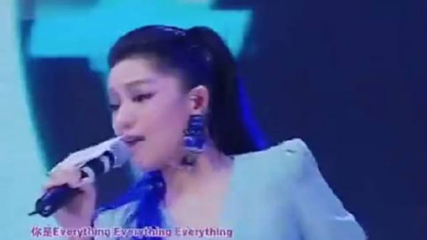 江映蓉当年的《把握你的美》火遍大街小巷……