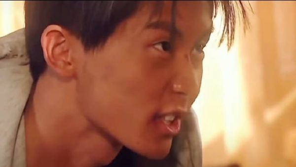 咱们小马哥毕竟是从快乐星球就展现出了他的演戏天赋呀