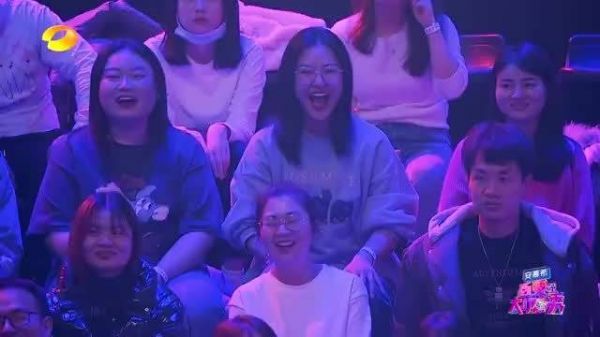 不愧是你大老师，“整个摇滚乐界我都能模仿”