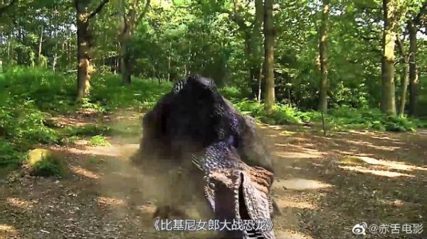 比基尼女郎大战恐龙