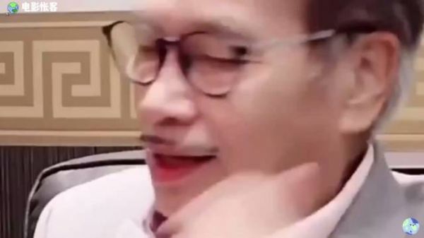 在达叔生前最近的采访中是这么评论周星驰的……