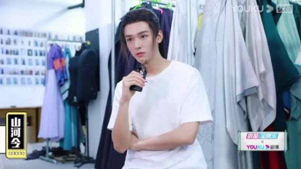 《山河令》幕后采访问龚俊作为四川人平时吃的很辣吗？