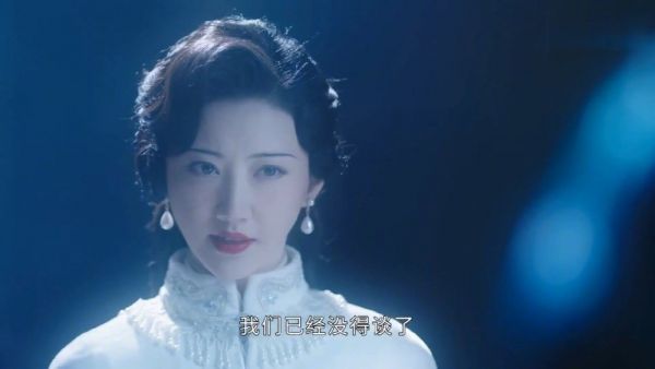 第1-2预告：景甜旗袍造型摇曳生姿……