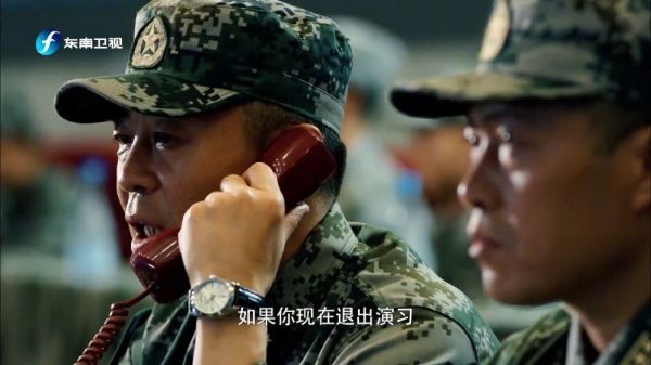 李左冒险给褚战刚送情报