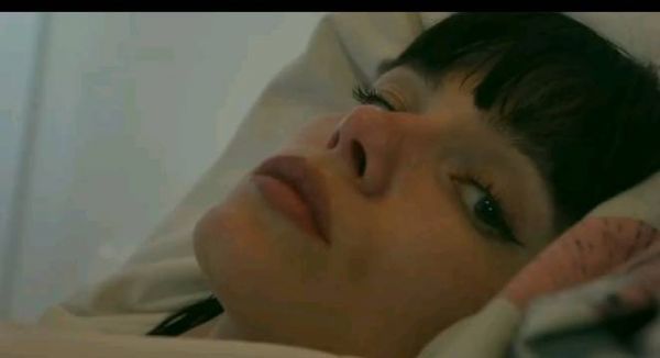 Winona Oak联手ELIO新单《Nobody Loves Me》超清MV!
