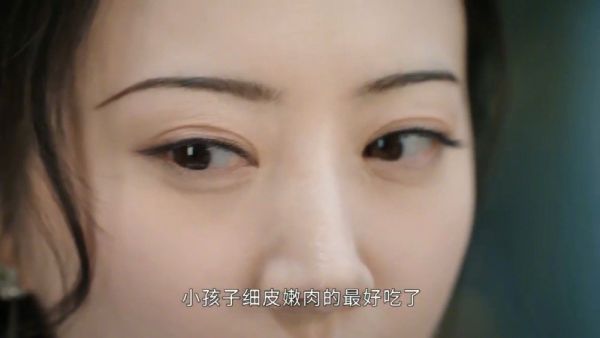这部剧又名《云南旅游宣传片》、《司藤小姐的旗袍搭配手册》……
